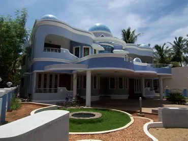 Domed Courtyard Twin House Ambagarathur Tamilnadu